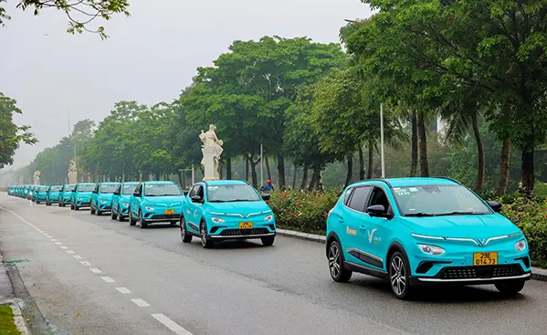 Taxi nội thành Long Xuyên
